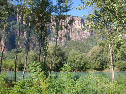 Paralleling the Adige River, South of Bozen/Bolzano.